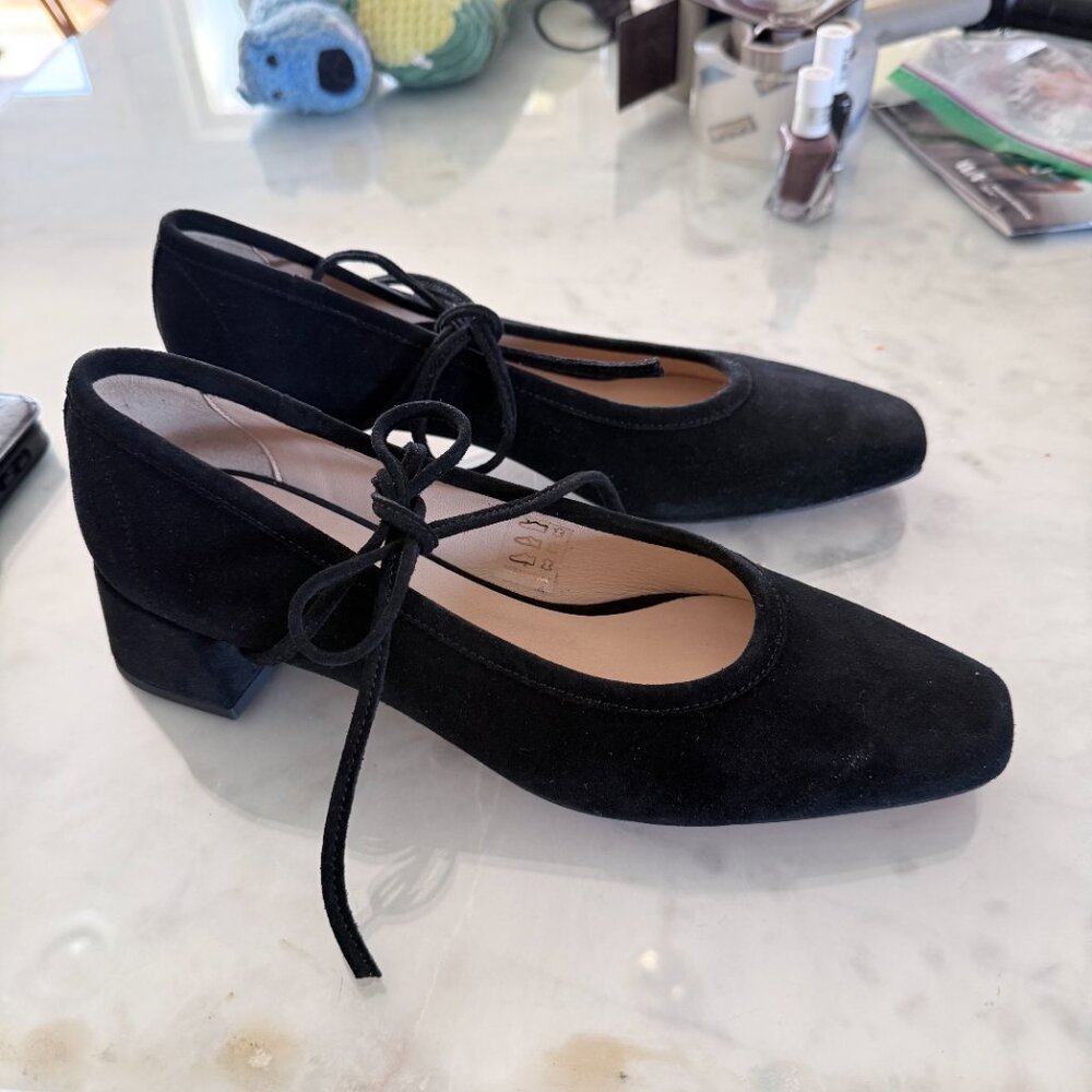 The Heeled Ballet in Black Suede